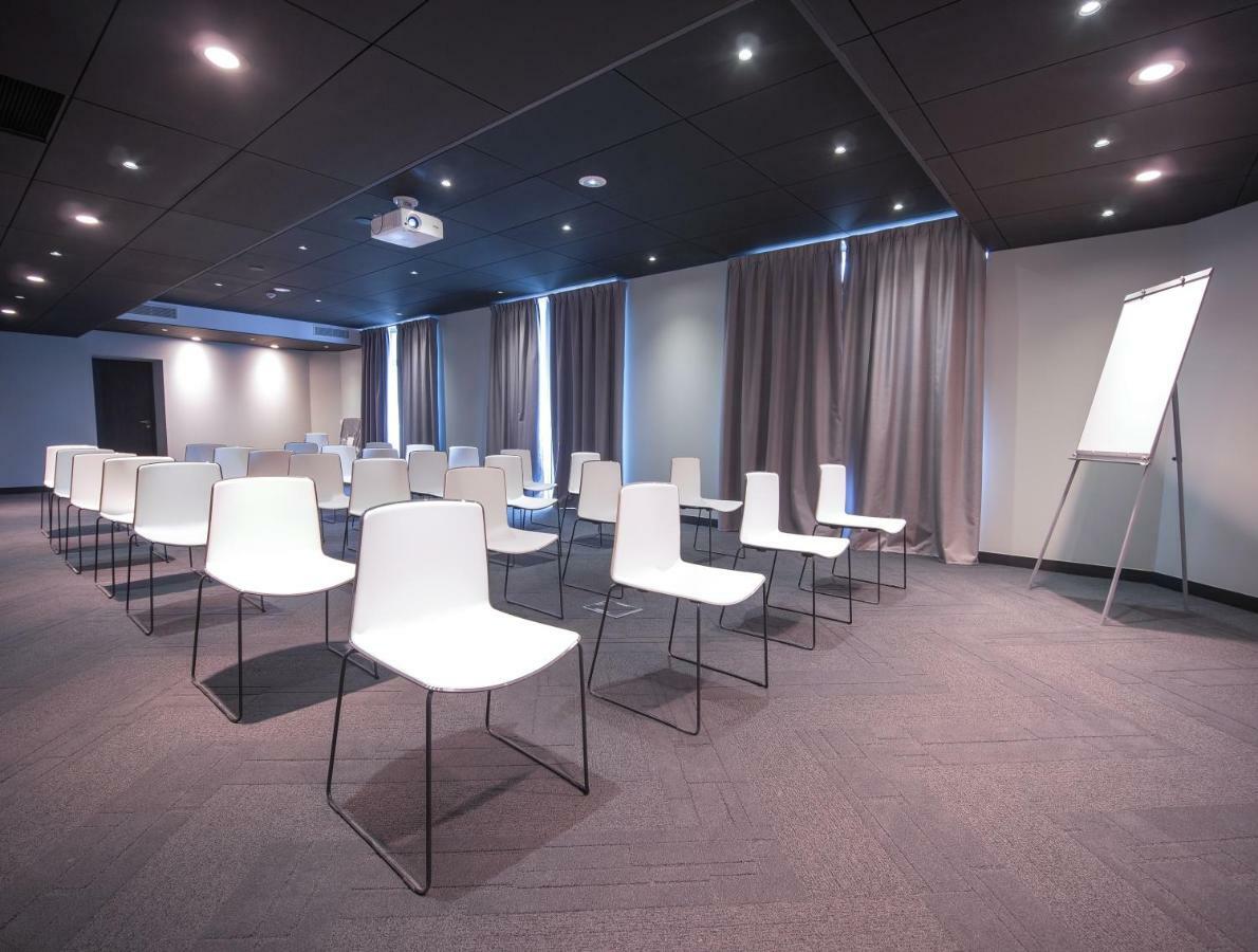 Vitré Le Magic Hotel & Spa מראה חיצוני תמונה
